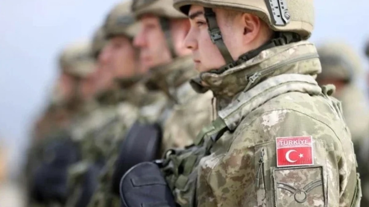 Yunanistan ve Güney Kıbrıs’ın Türkiye’ye karşı hız verdiği silahlanma politikasını