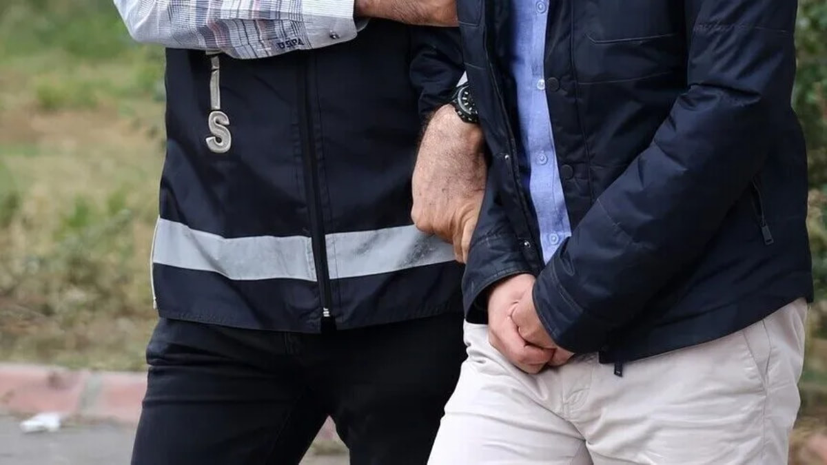 İstanbul'da yaş sebze ve meyve piyasasında fahiş fiyat uygulandığı iddialarına
