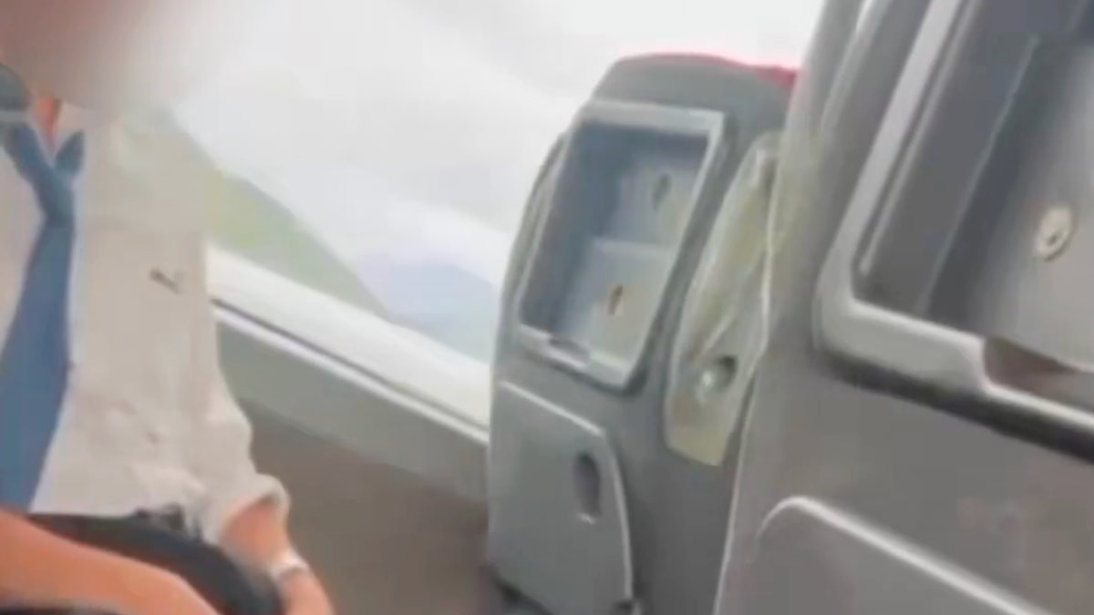 Eskişehir’den Antalya’ya yapılan yolculukta muavinin şoke eden müstehcen hareketlerini tacize