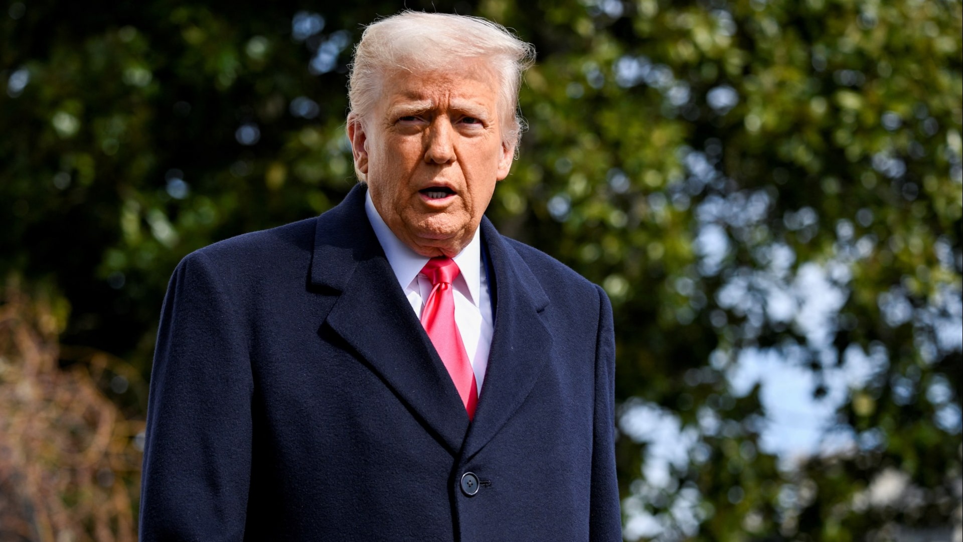 ABD Başkanı Trump, İran Savaşı'nın ara seçimlerden sonra biteceğini yineledi.