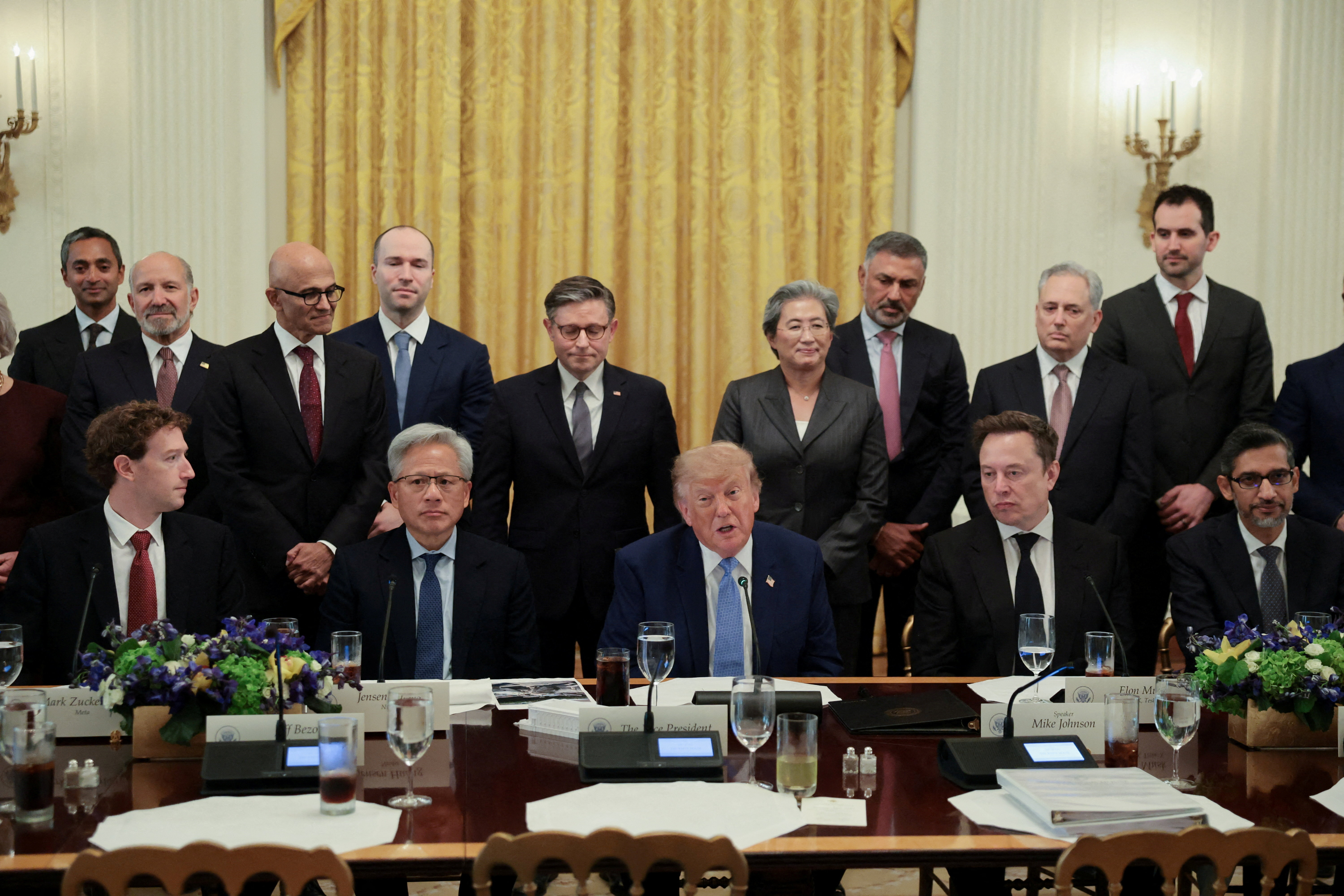 ABD Başkanı Donald Trump, "yapay zeka" (AI) yerine "süper zeka"