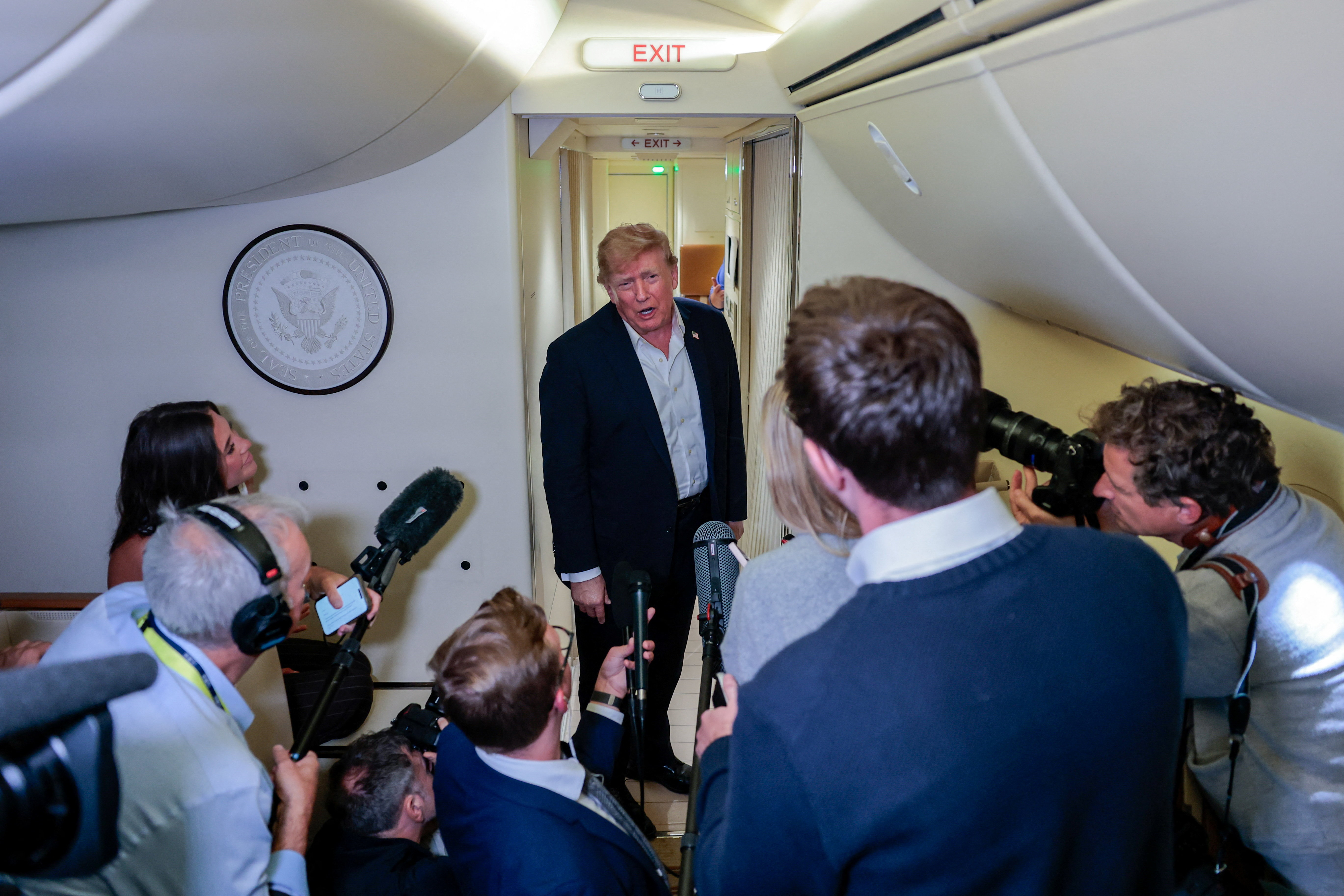ABD Başkanı Donald Trump, Rusya ve Ukrayna'nın birbirlerinin enerji tesislerini