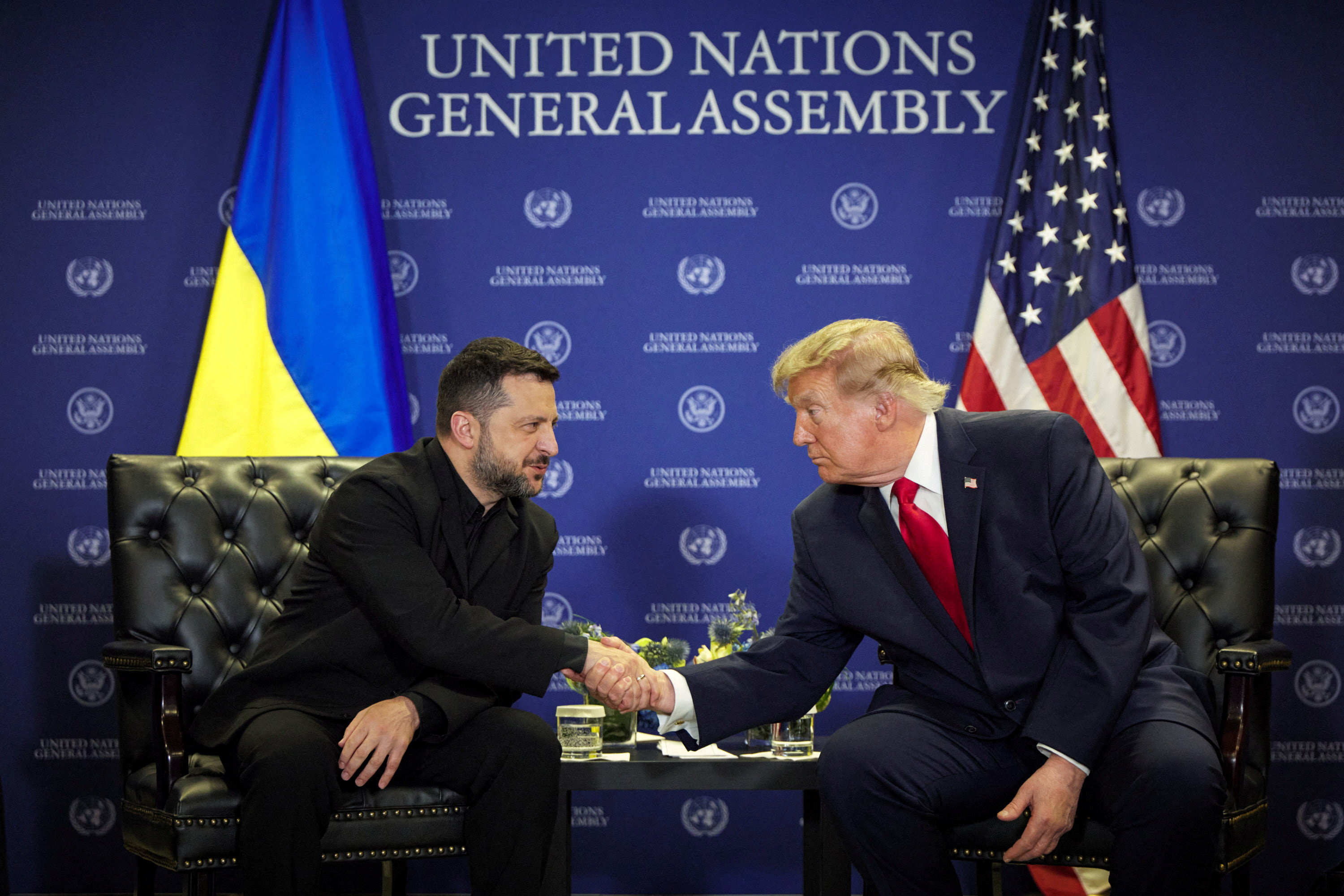 ABD Başkanı Donald Trump, Ukrayna Devlet Başkanı Volodimir Zelenski ile
