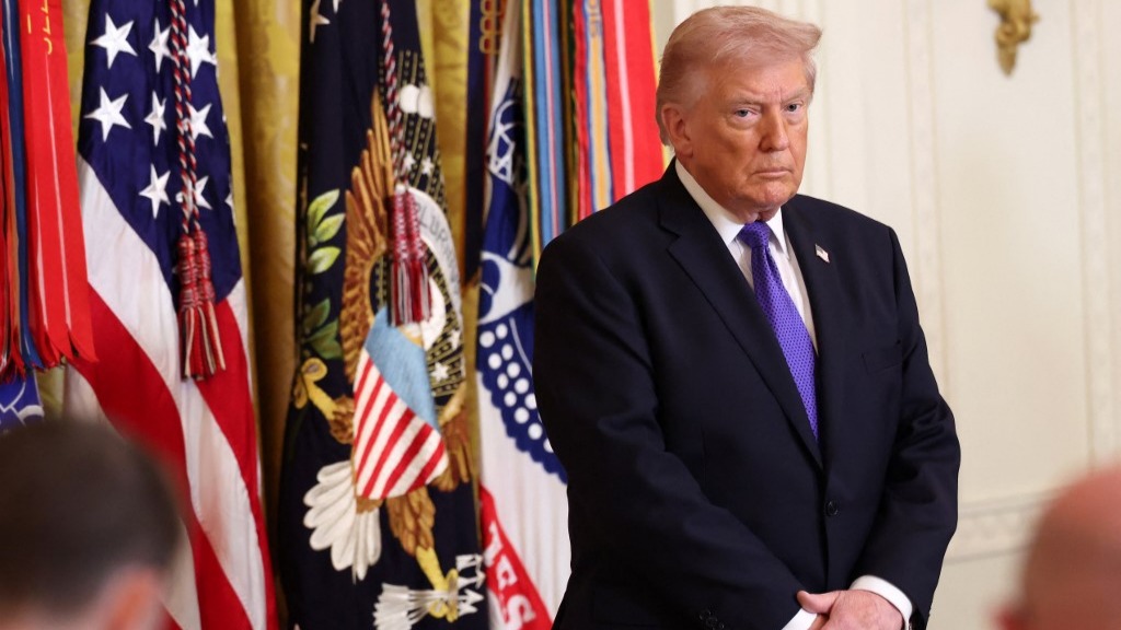 ABD Başkanı Donald Trump, Hürmüz Boğazı'nın ABD kontrolü altında olduğunu