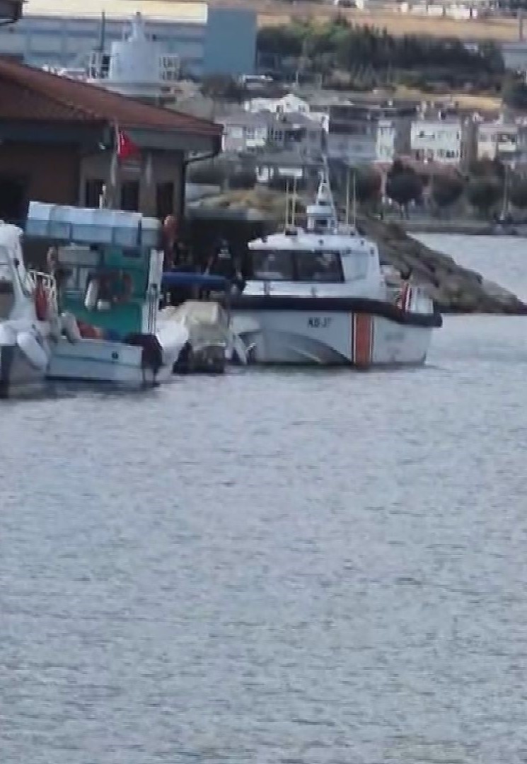 İstanbul Silivri açıklarında, batan Tuğberk İmamoğlu gemisinin enkazının 3 mil