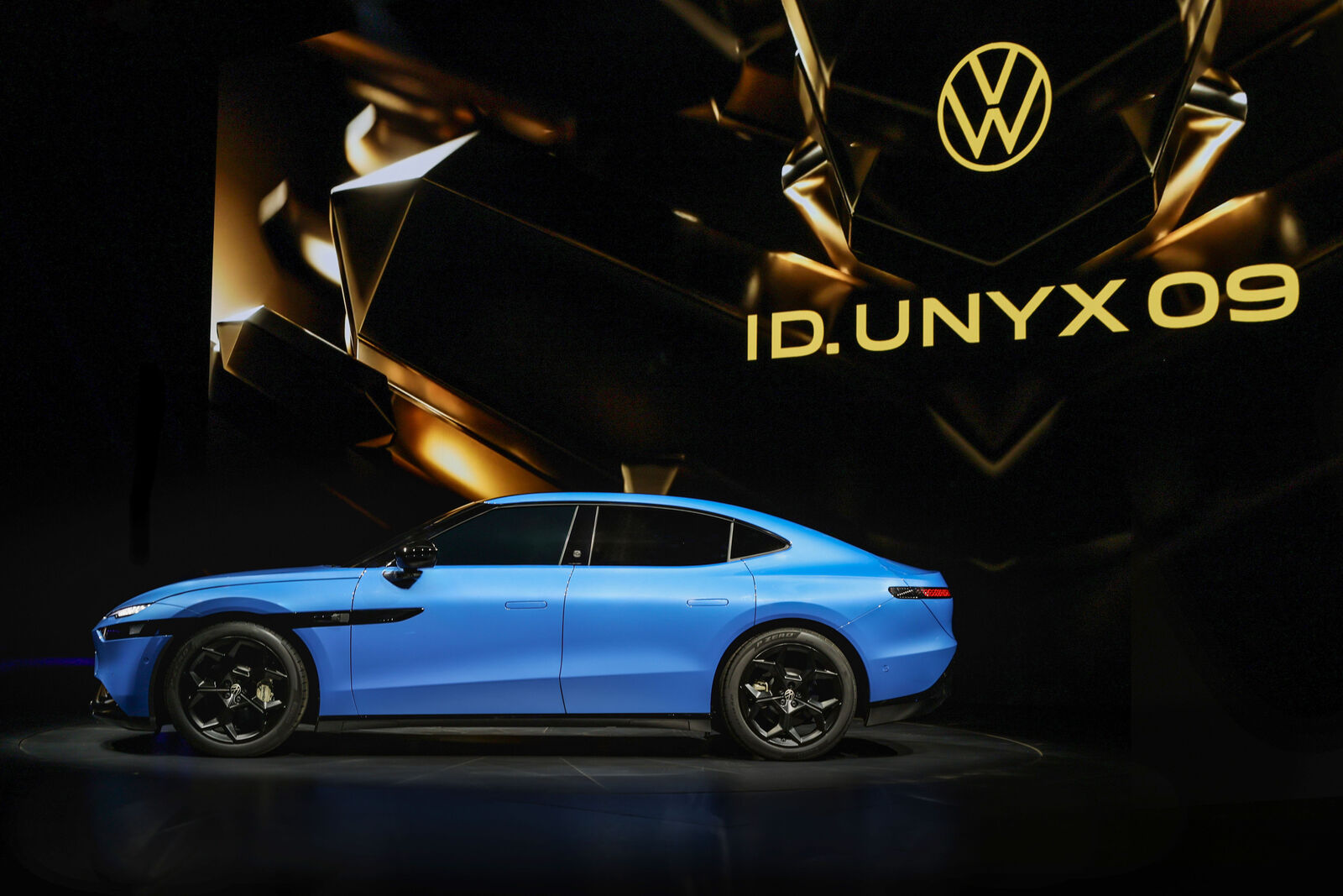 Volkswagen, Çinli Xpeng ile birlikte geliştirdiği ikinci model olan tamamen