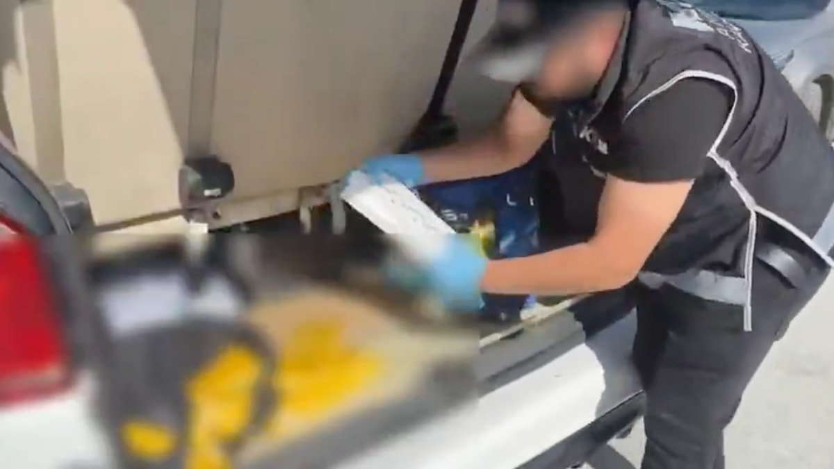 Kaçakçılık suçlarıyla mücadele kapsamında 69 ilde düzenlenen operasyonlarda hakkında işlem