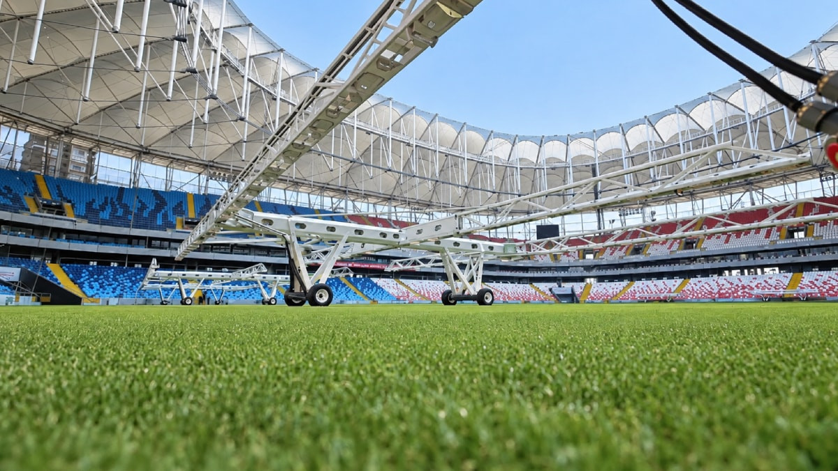 Türk futbolunun köklü kulüplerinden Adanaspor’da yönetim değişikliği gündeme geldi. Turuncu-beyazlılarda