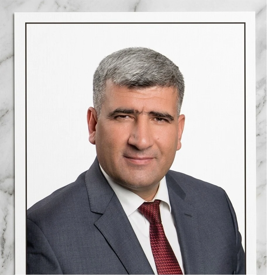 Emin KAYA yazar fotoğrafı