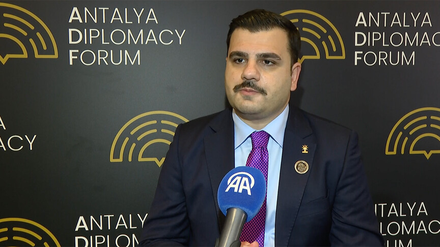 AK Parti, itibar zedelenmesi gerekçesiyle gazeteciler Şaban Sevinç, Timur Soykan,