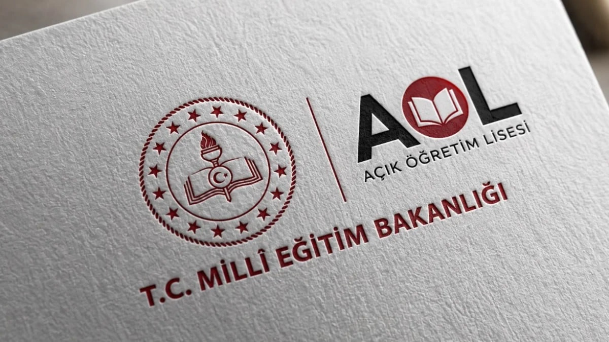 AÖL öğrencileri, eğitim döneminin ilk sınav takvimini araştırmaya başladı. Birinci