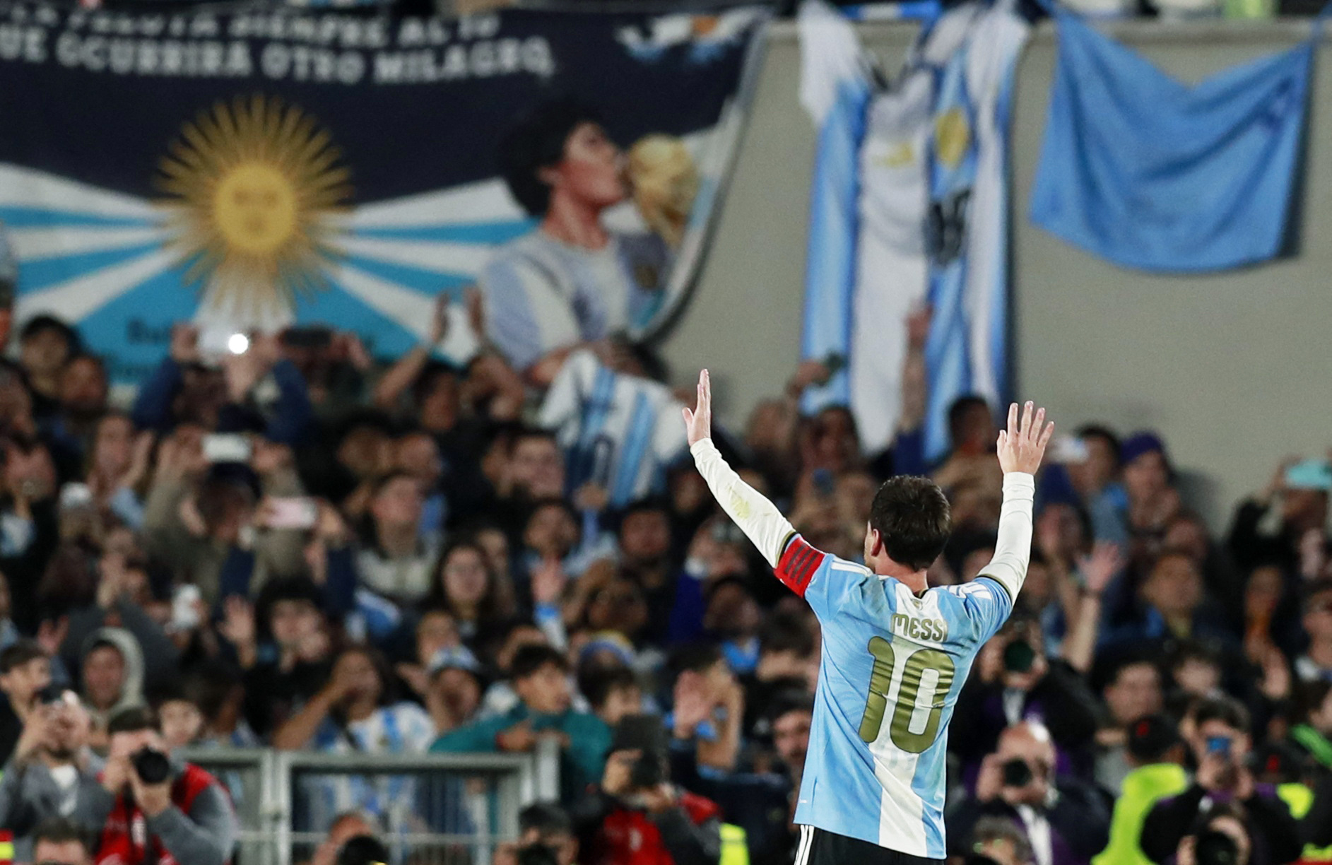Lionel Messi, milli takım formasını bu gece son kez giydi.