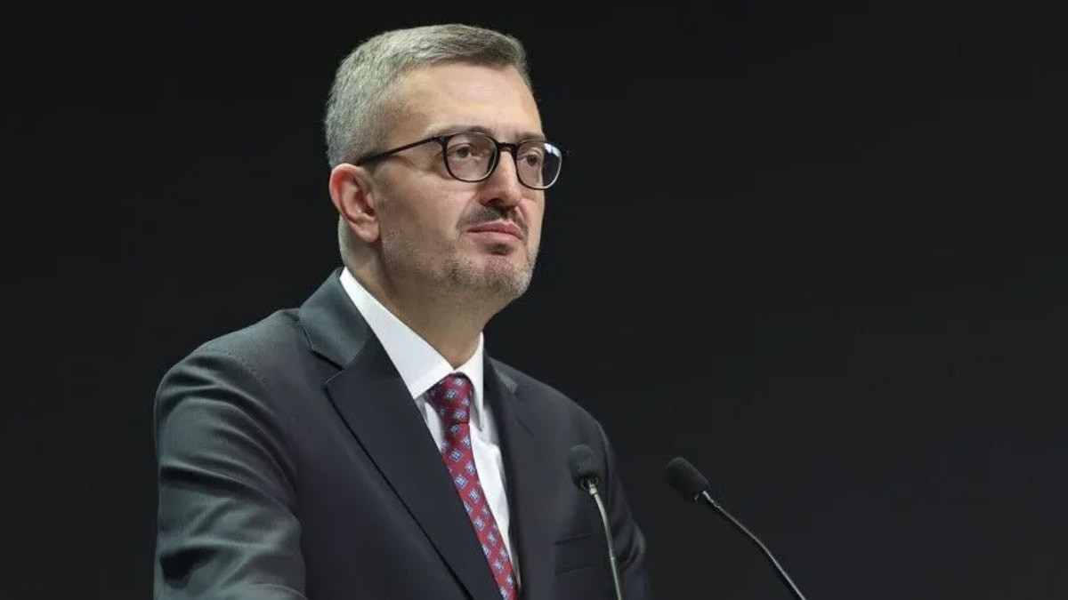 İletişim Başkanı Burhanettin Duran, Suudi Arabistan’daki Abha Uluslararası Havalimanı ile