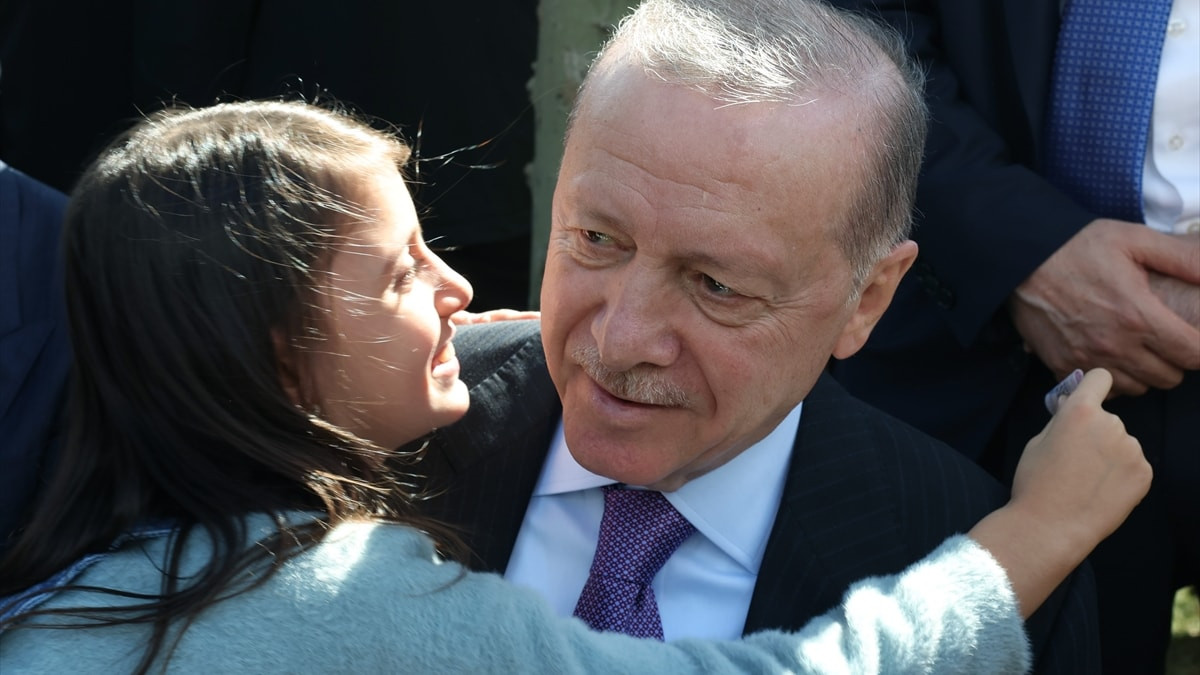 Cumhurbaşkanı Recep Tayyip Erdoğan, İstanbul'daki Rami Kütüphanesi'nde düzenlenen AileFest'e katıldı.