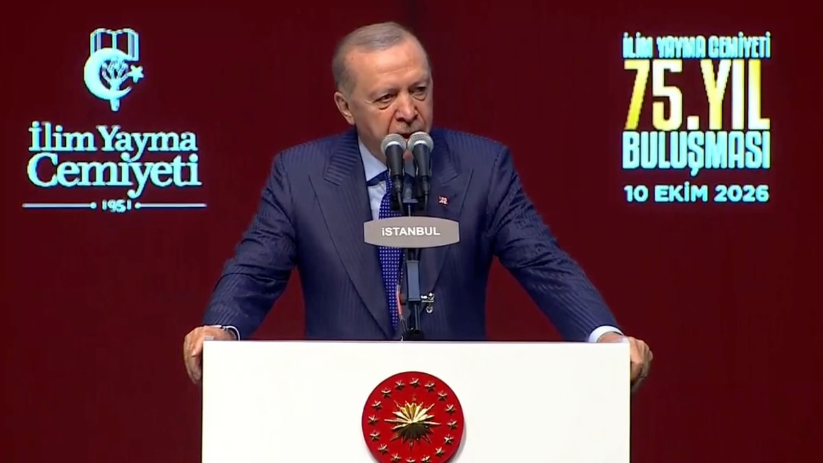 Cumhurbaşkanı Recep Tayyip Erdoğan, İstanbul Kongre Merkezi'nde düzenlenen İlim Yayma