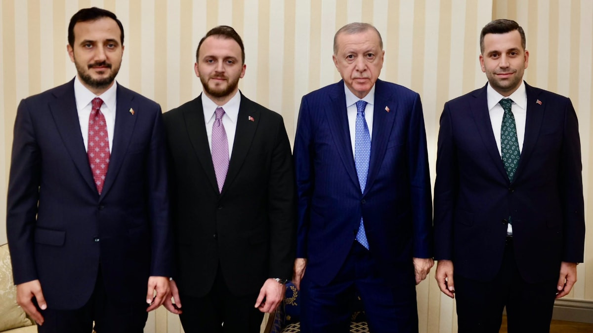 Cumhurbaşkanı Recep Tayyip Erdoğan, Üsküdar Belediye Başkan Vekili Muhammed Emin