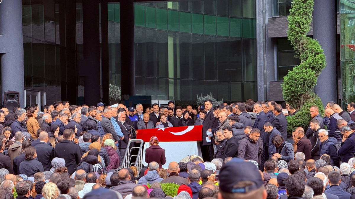 Trafik kazasında hayatını kaybeden Üsküdar Belediye Başkan Vekili Dündar Ziya