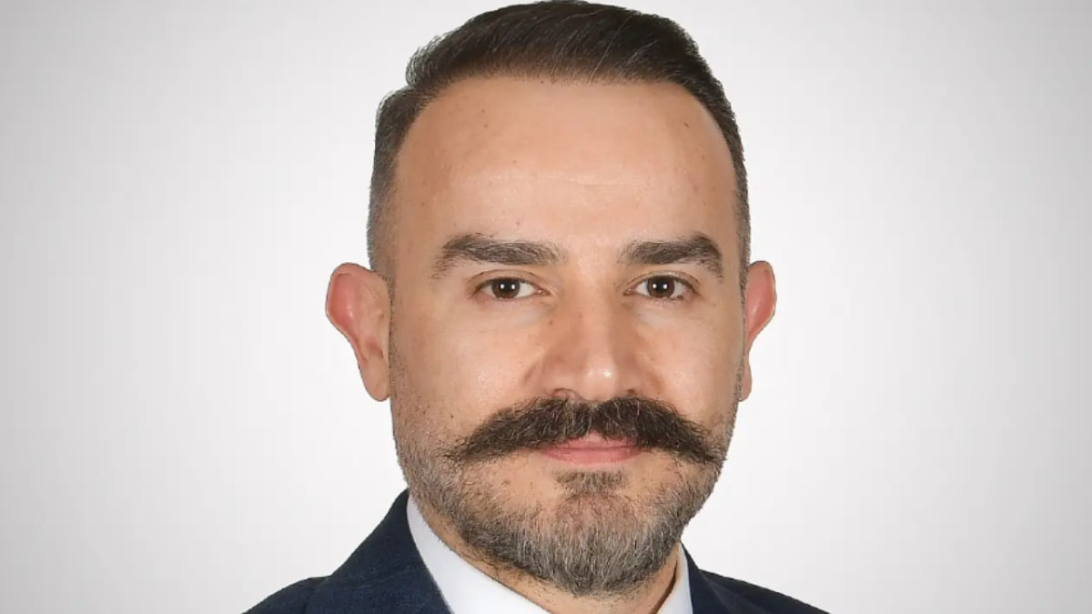 Rüşvet soruşturmasında evinde milyon dolarlar çıkan ve tutuklanan Esenyurt Belediye