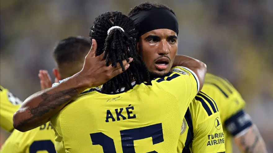 Fenerbahçe Şampiyonlar Ligi'ndeki ilk galibiyeti için İngiltere'de. Sarı lacivertliler Aston