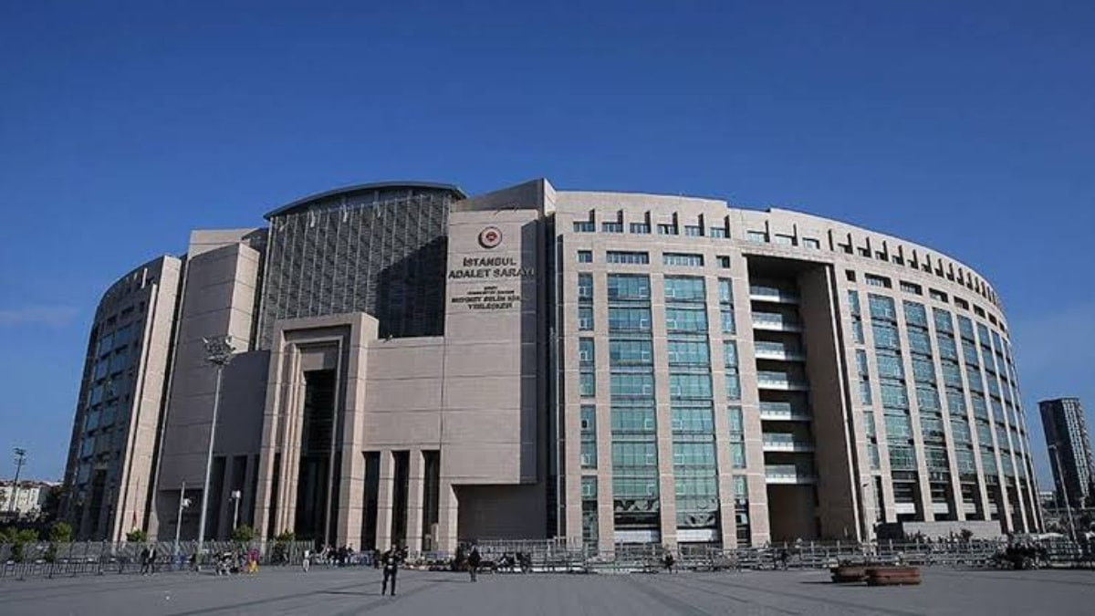 Fon soruşturmasının 4'üncü dalga operasyonunda gözaltına alınan 12 şüpheli adliyeye