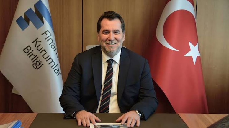 Finansal Kurumlar Birliği Başkanı Ali Emre Ballı, İstanbul Çekmeköy'de bir