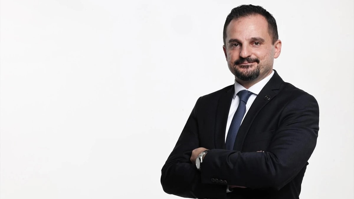 İstanbul Cumhuriyet Başsavcılığı tarafından yürütülen fon soruşturması kapsamında gözaltına alınan