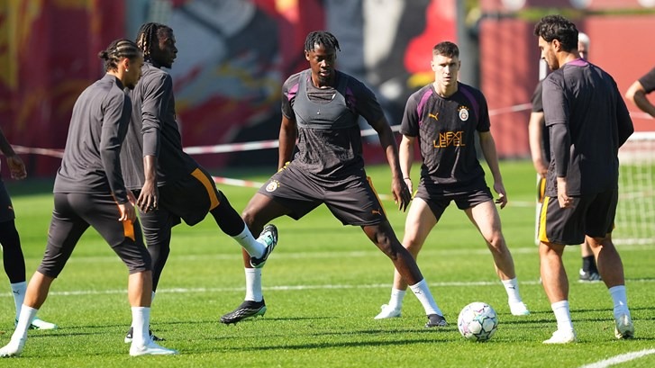 Kasımpaşa maçının ardından izin yapmayan Galatasaray, 9 Ekim'deki zorlu mücadelenin