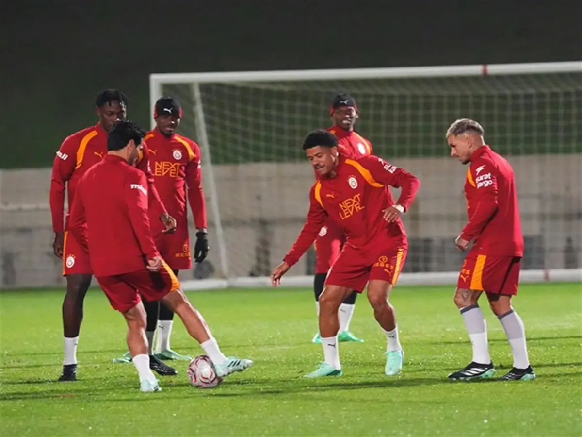 Pas ve taktik çalışmasının yapıldığı idmanla hazırlıklarını tamamlayan Galatasaray, karşılaşma
