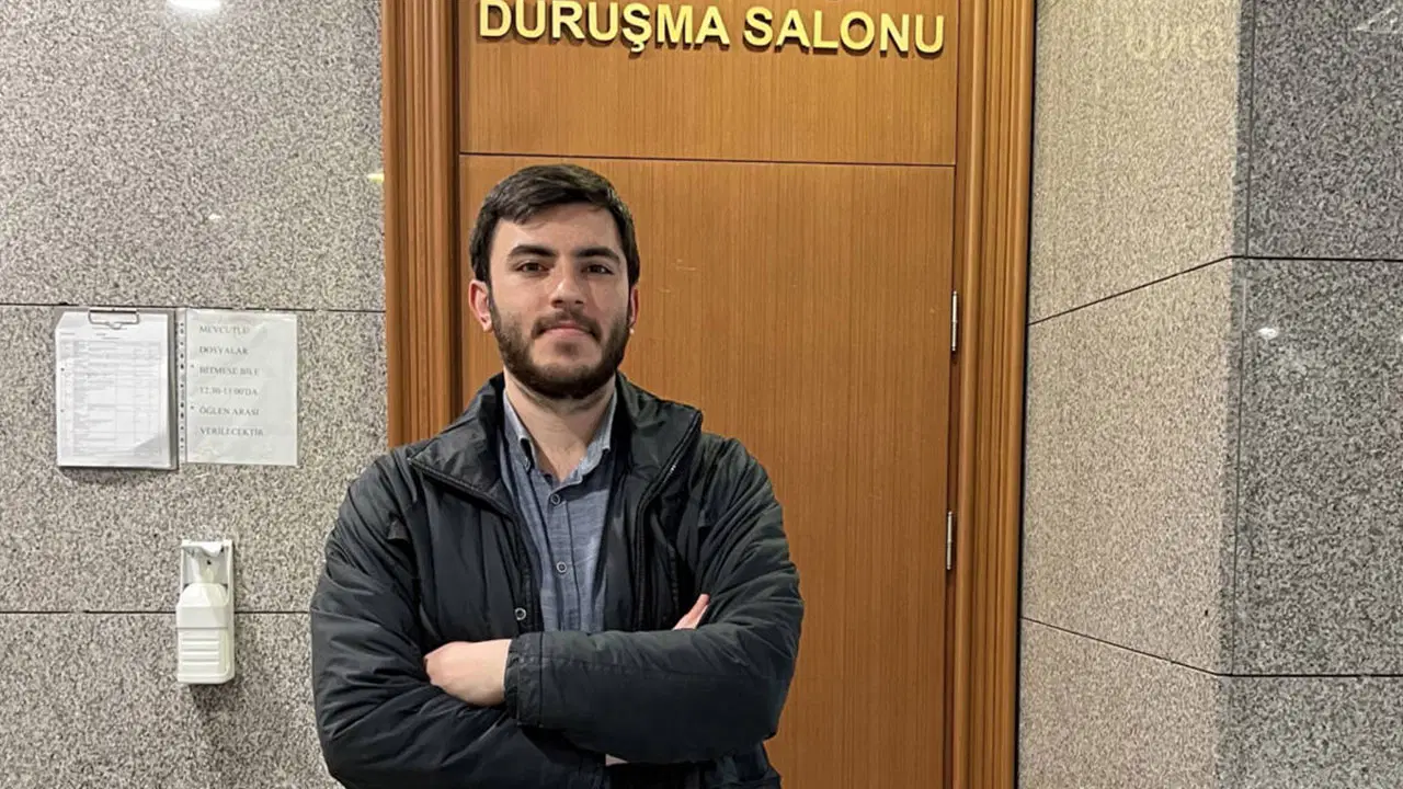 Gazeteci İsmail Arı, RTÜK Başkanı Ebubekir Şahin'in şikayeti üzerine başlatılan