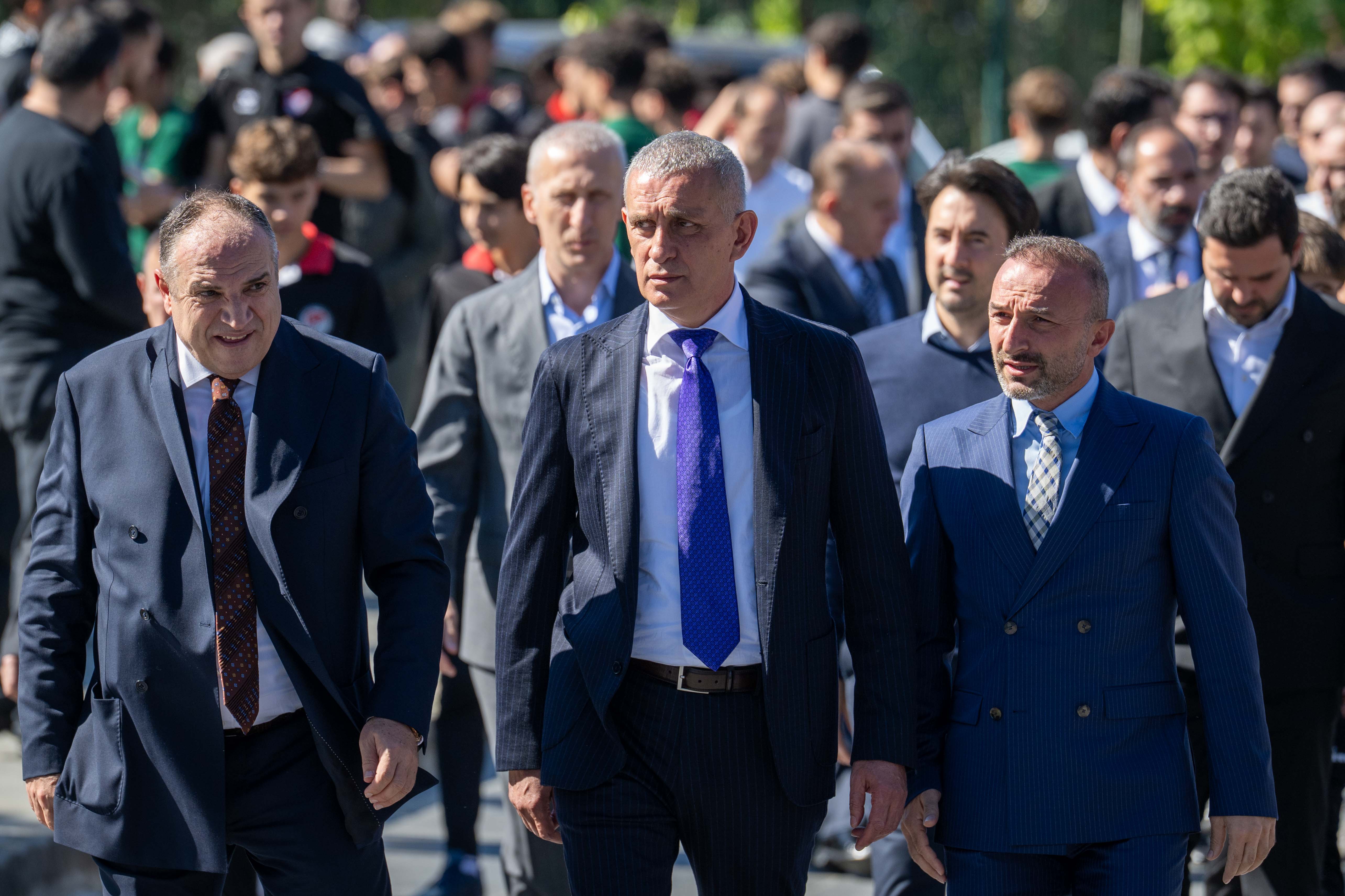 10 Ekim 2026 tarihli gazetelerin spor sayfalarından en yeni gelişmeler