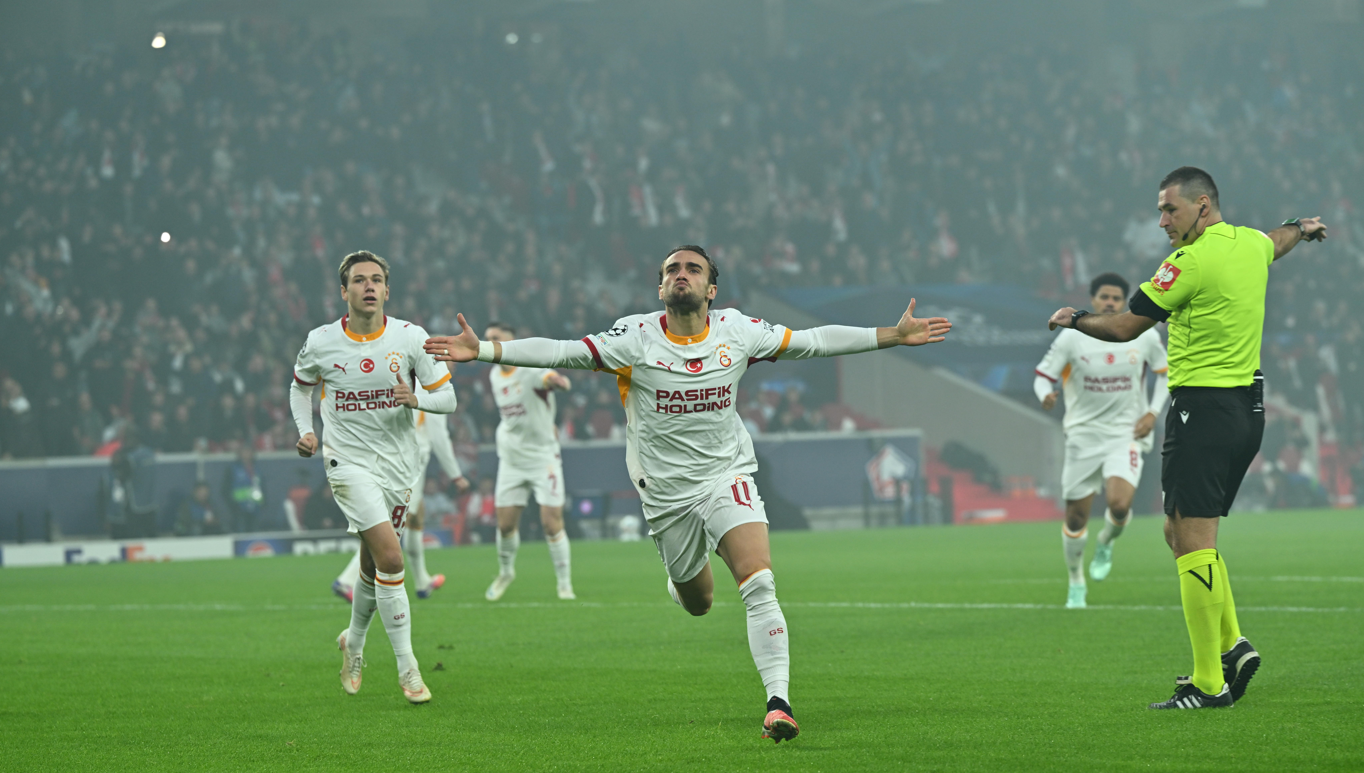 22 Ekim 2026 tarihli gazetelerin spor sayfalarından en yeni gelişmeler