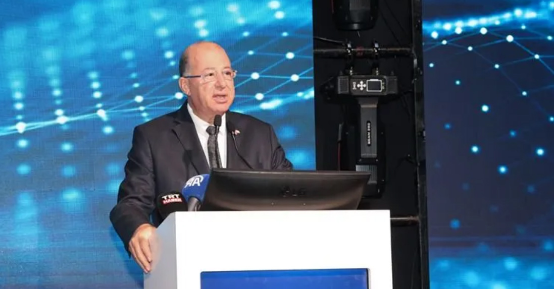 Kuzey Kıbrıs Türk Cumhuriyeti’nde (KKTC) Sağlık Bakanı Hakan Dinçyürek, milletvekili