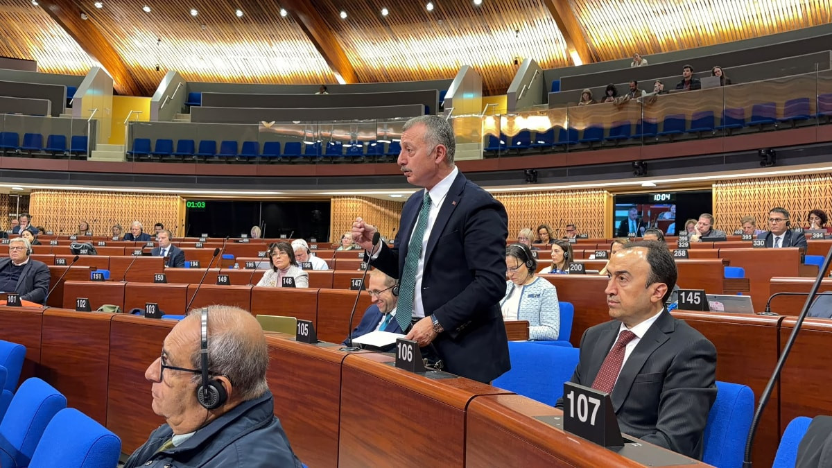Kocaeli Büyükşehir Belediye Başkanı Tahir Büyükakın, Avrupa Konseyi Yerel ve