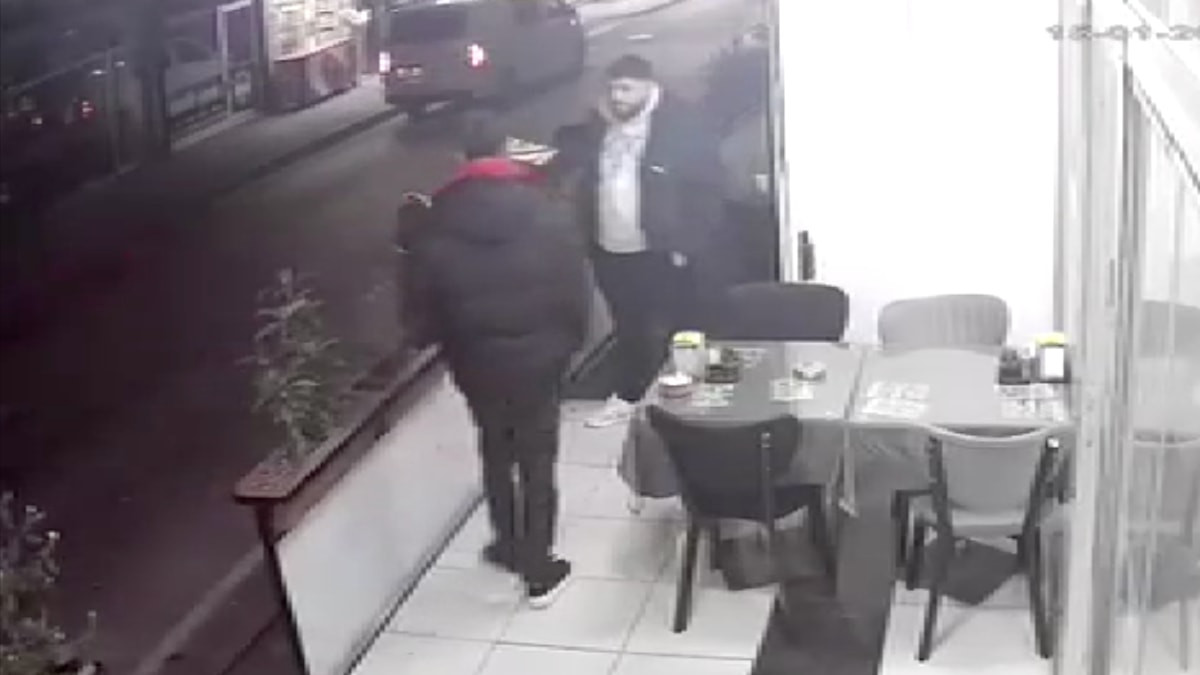 Kocaeli Gebze'de kebapçı dükkanına silahlı saldırıda iş yeri sahibi Dinçer