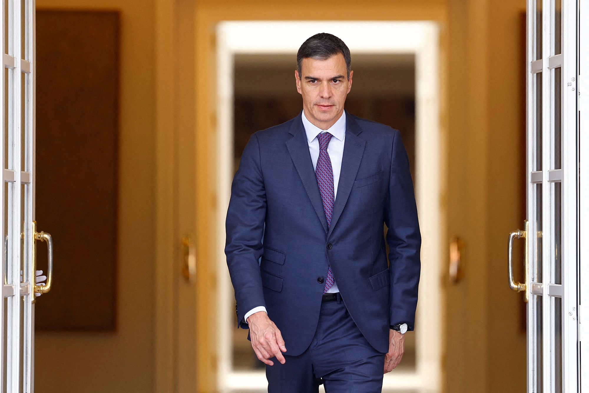 İspanya Başbakanı Pedro Sanchez, konut krizine çözüm içeren kararnamelerin mecliste