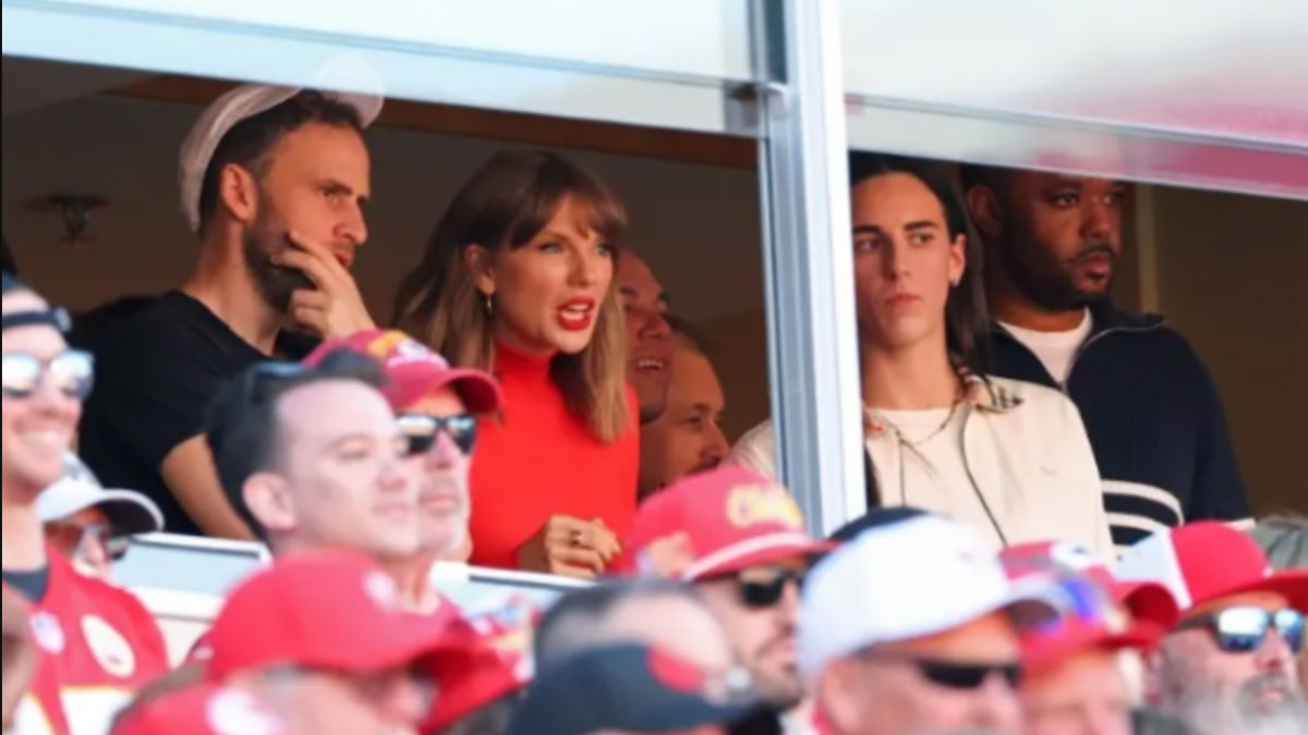 Dünyaca ünlü şarkıcı Taylor Swift, eşi Travis Kelce'yi desteklemek için