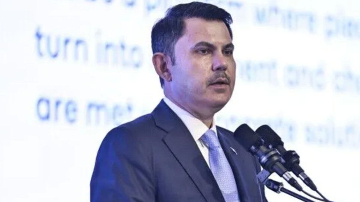 Çevre, Şehircilik ve İklim Değişikliği Bakanı Murat Kurum, sosyal medya