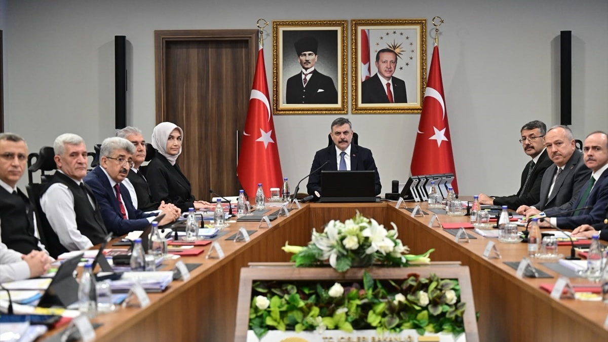 İçişleri Bakanı Mustafa Çiftçi, okul güvenliği toplantısında konuştu. Bakan Çiftçi,