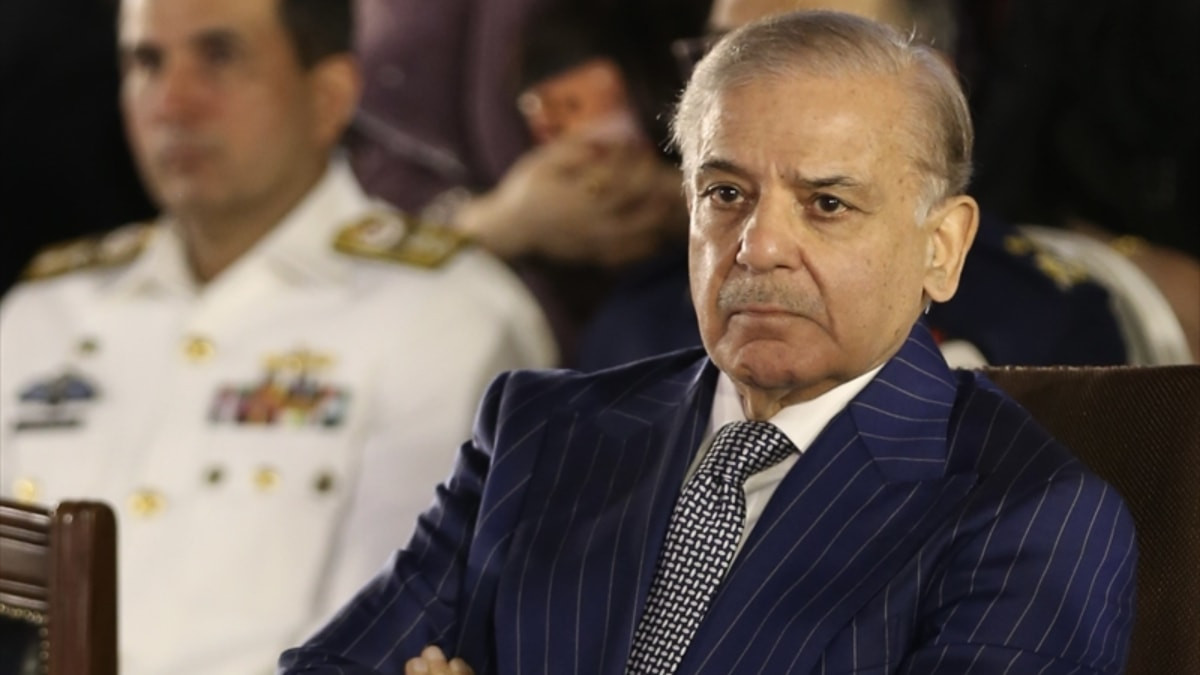 Pakistan Başbakanı Şahbaz Şerif, Cumhurbaşkanı Erdoğan liderliğinde Türkiye'nin küresel bir