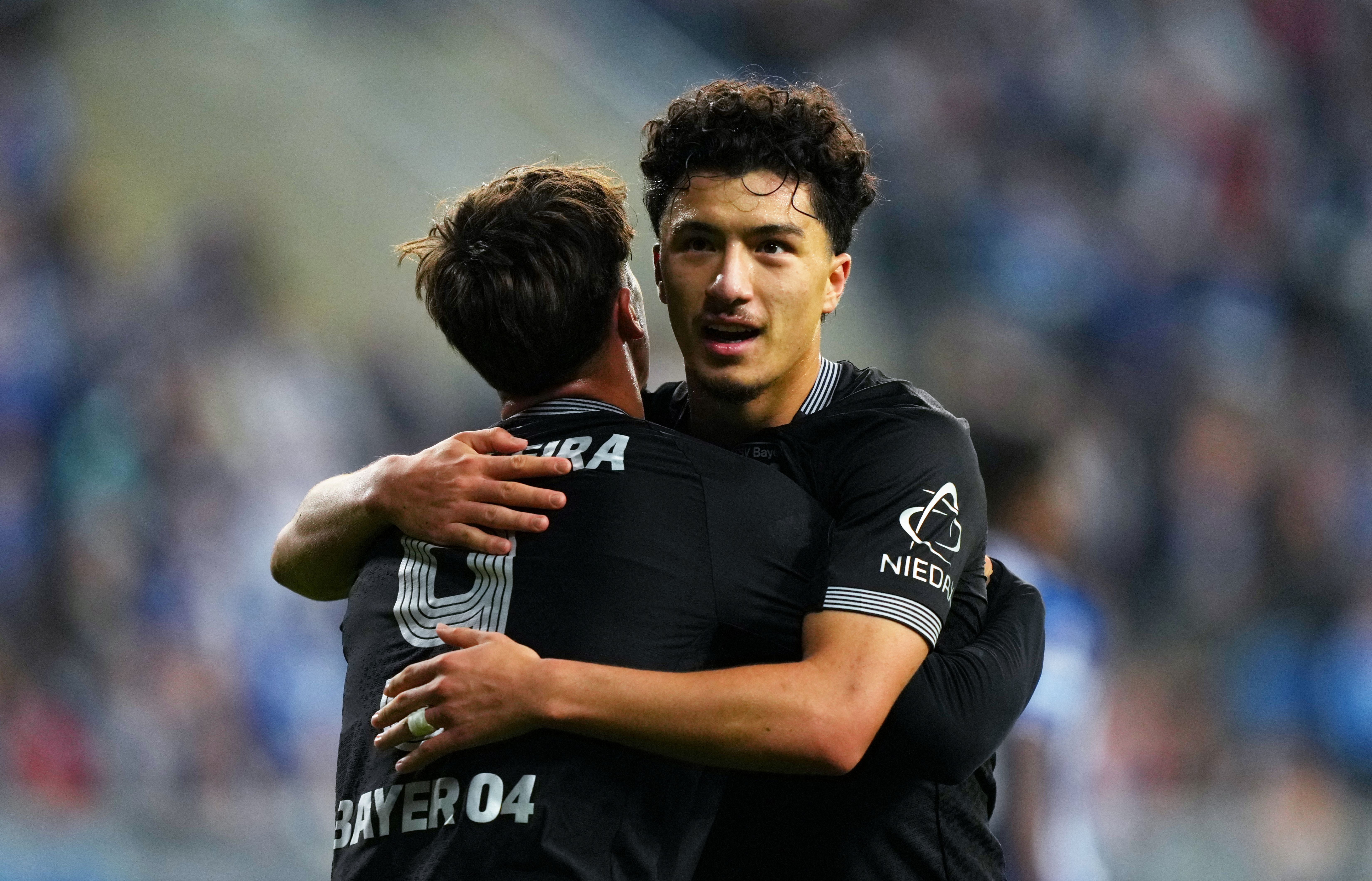 Paris Saint Germain, sakatlığı sebebiyle sezonu kapatan Kvicha Kvaratskhelia'nın alternatifini