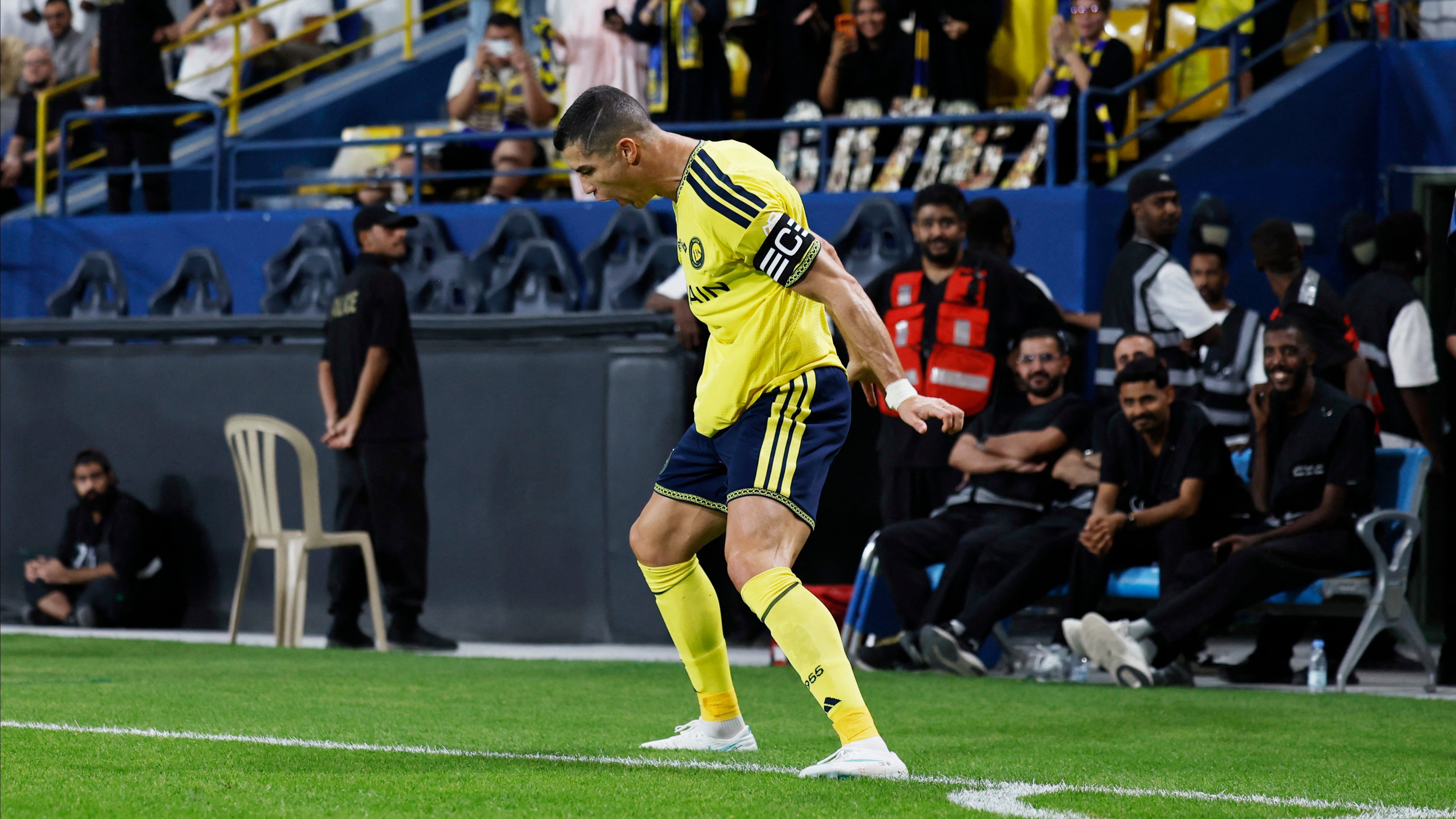Al Nassr'ın lider Diriyah'ı 3-0 yendiği maçta açılış golünü atan