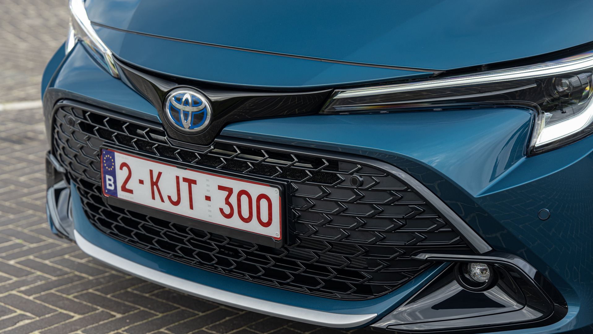 Toyota içten yanmalı motorların yakın zamanda hayatımızdan çıkmayacağına inanıyor. Japon