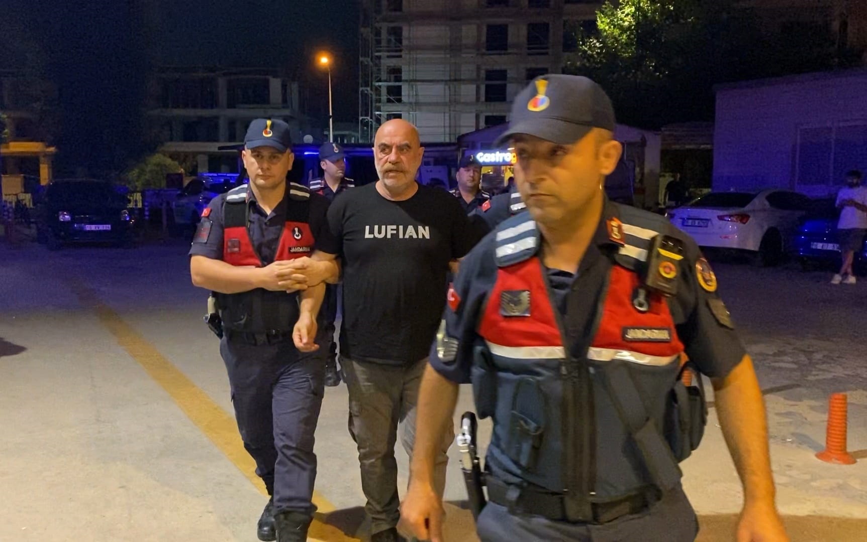 Bursa'da 22 Temmuz’daki uyuşturucu operasyonunda gözaltına alınan ve ardından adli