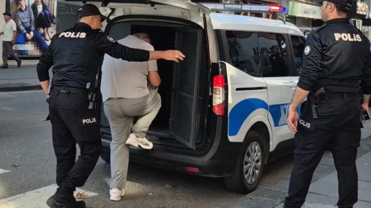 Zonguldak'ta caddede yürüyen kadının fotoğraflarını izinsiz çeken 58 yaşındaki F.A.